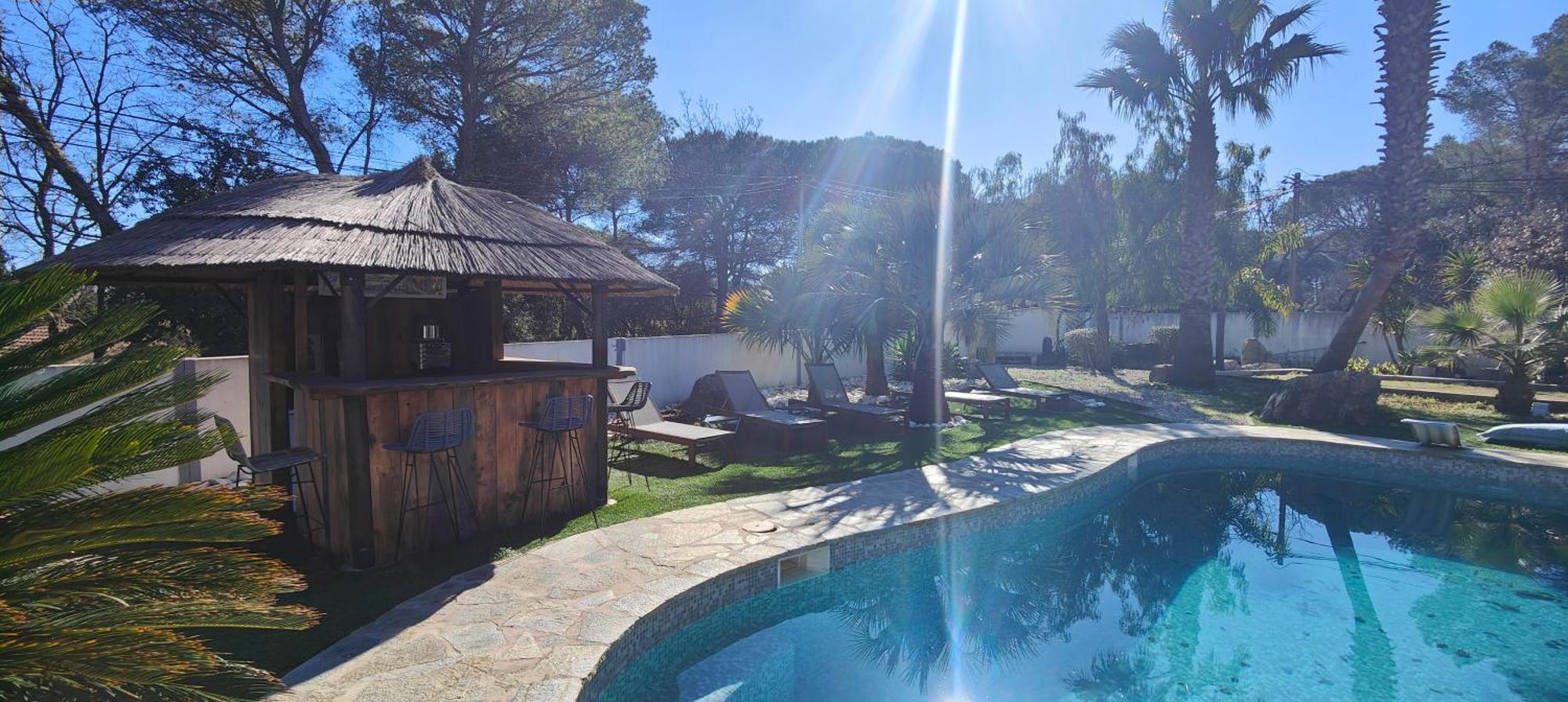 Lovely With Swimming Pool For 6 People Villa