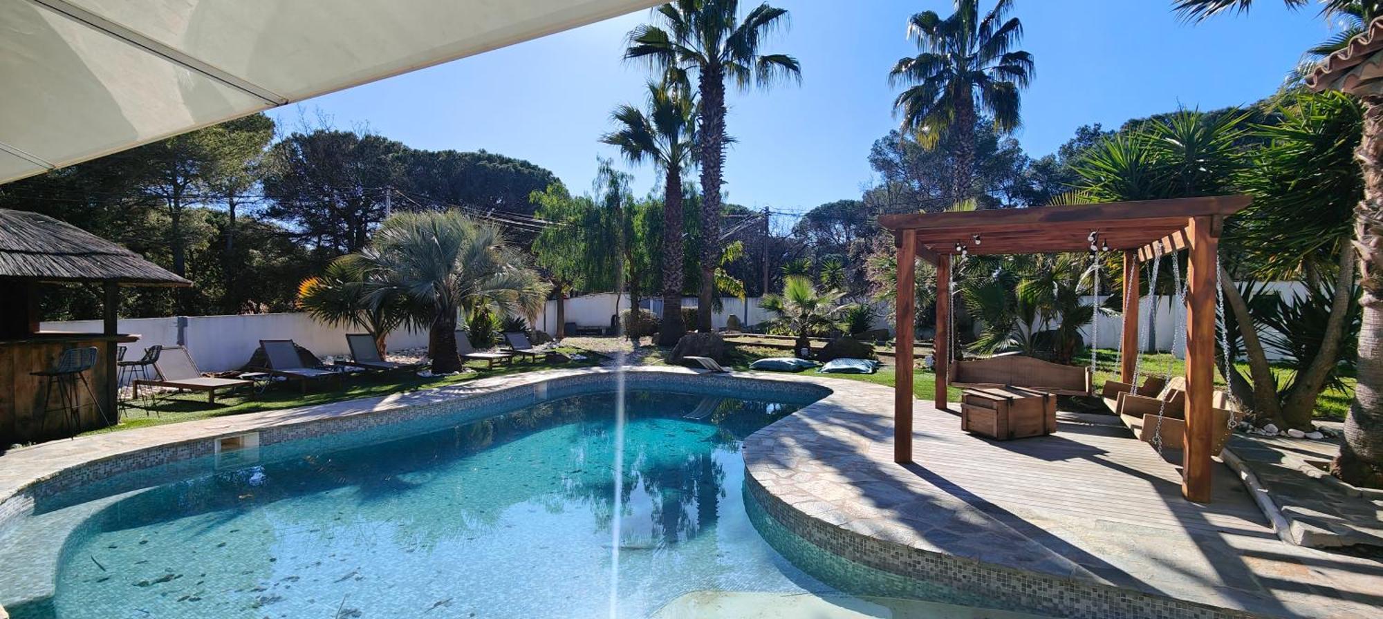 Lovely With Swimming Pool For 6 People * Fréjus